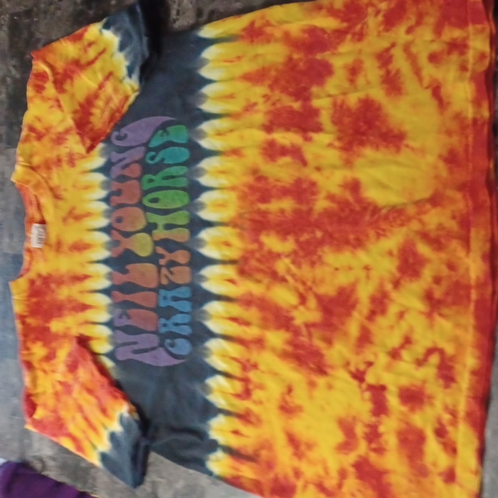 VTG 00s Neil Young rare Crazy Horse tie dye Tour Tshirt 2003